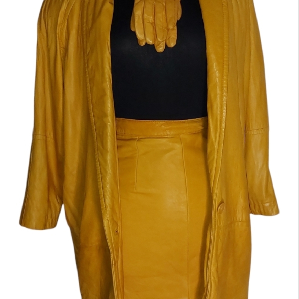 Andrew Marc Vintage Women's Jacket, Skirt & Gloves Set